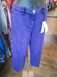 Jeans souple délavé violet
