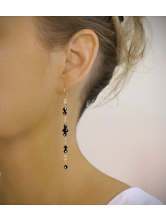 Longues boucles noires