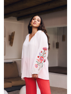 Chemise blanche brodée