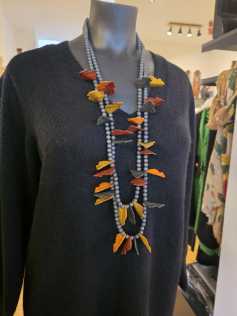 Collier feuilles automnales