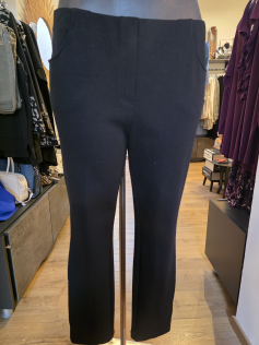Pantalon étroit