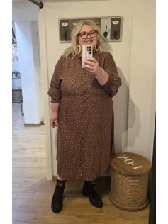 Robe Tamara
