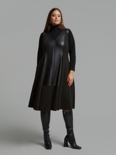 Robe en suédine et simili